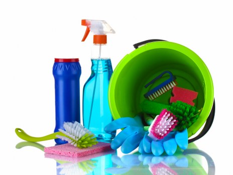 Clean and organized living room by Green Cleaners